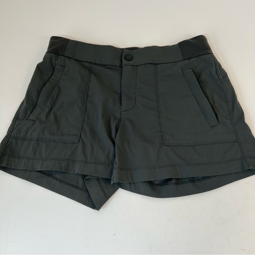 Athleta Nylon Spandex Shorts Womens Size 6